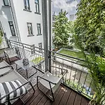 Grosse 3 Schlafzimmer Mit Kueche, Bad, Waschmaschine & Balkon Am Zoo לייפציג
